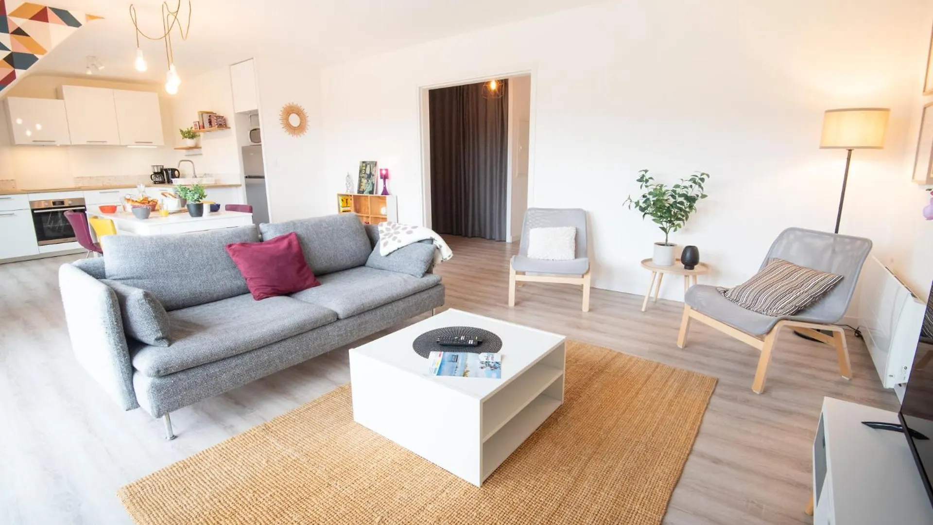 Apartment Beau T3 Centre-Ville & Plage A Pied Par Groom Larmor-Plage